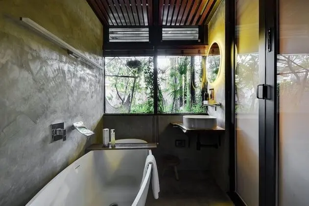 Deluxe Çatı Katı (Loft), Birden Çok Yatak, Küvet, Asma Kat (Please contact hotel after booking)