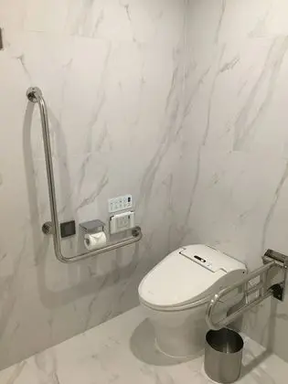 Standard Oda, 1 Büyük (Queen) Boy Yatak, Engellilere Uygun (Air purifier in room)