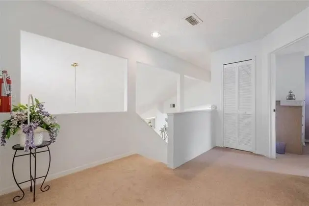 Ev (2811 Lindfields)