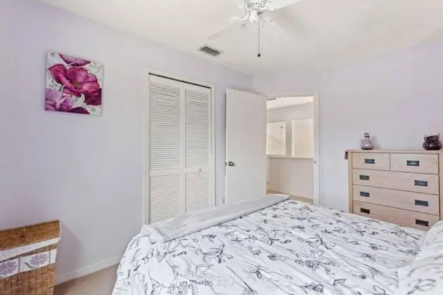 Ev (2811 Lindfields)