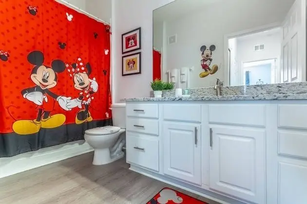 Daire (2821 Windsor Hills)