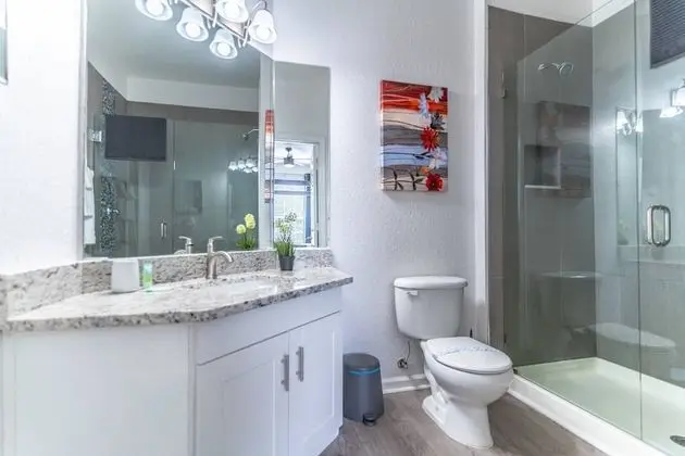 Daire (2821 Windsor Hills)