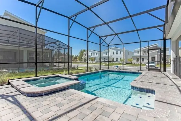Ev (2867STANZA 9 BR Villa With Games Room)