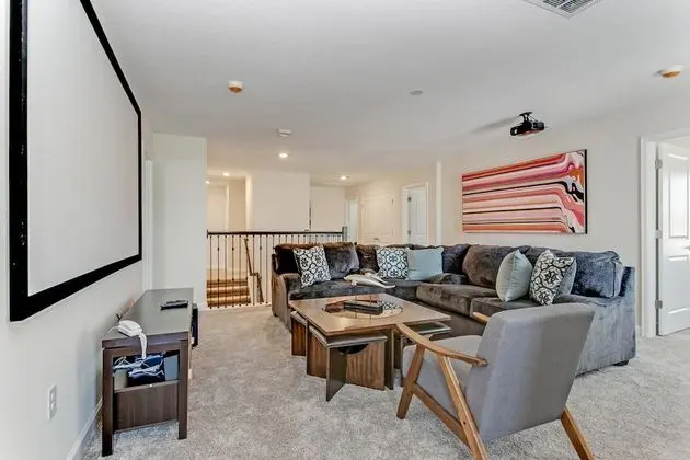 Ev (2867STANZA 9 BR Villa With Games Room)