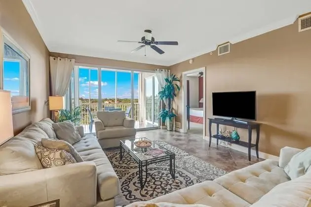 Daire (28750 Trails Edge Blvd #504)