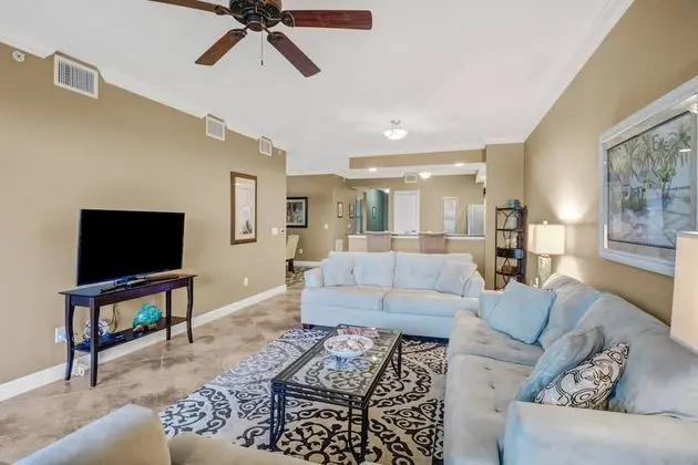 Daire (28750 Trails Edge Blvd #504)