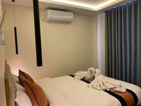 Superior Tek Büyük Yataklı Oda