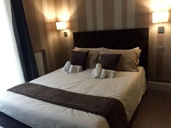 Superior Tek Büyük Yataklı Oda