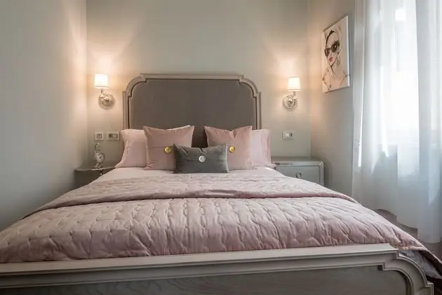 Design Tek Büyük Yataklı Oda