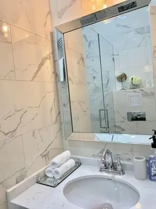 Design Tek Büyük Yataklı Oda