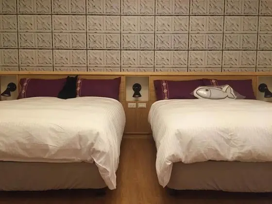 Dört Kişilik Oda (Red Cat)