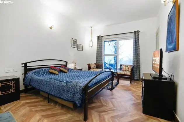 Deluxe Villa