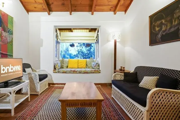 Deluxe Villa
