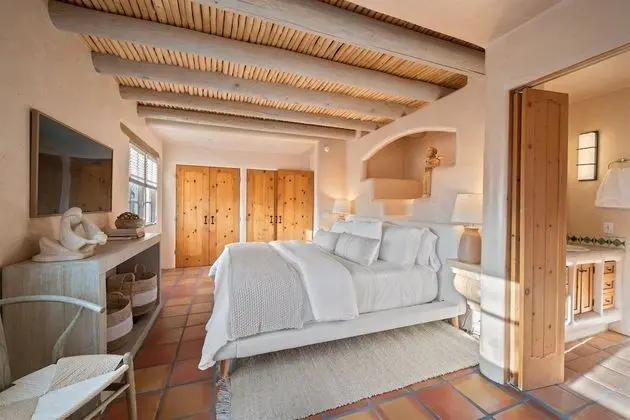 Ev (2bd Casa Divina)