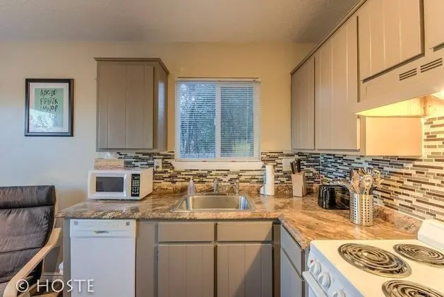 Ev (2 Bedrooms)