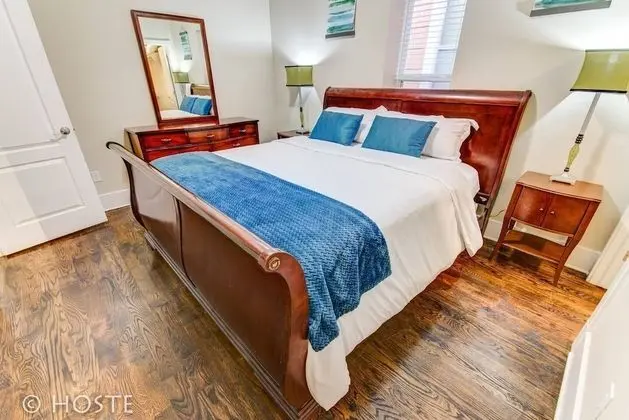 Ev (2 Bedrooms)
