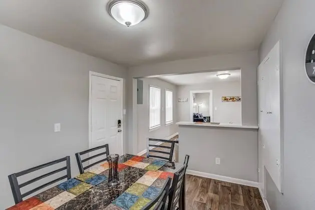Ev (2 Bedrooms)