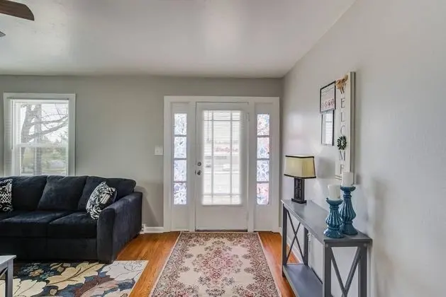 Ev (2 Bedrooms)