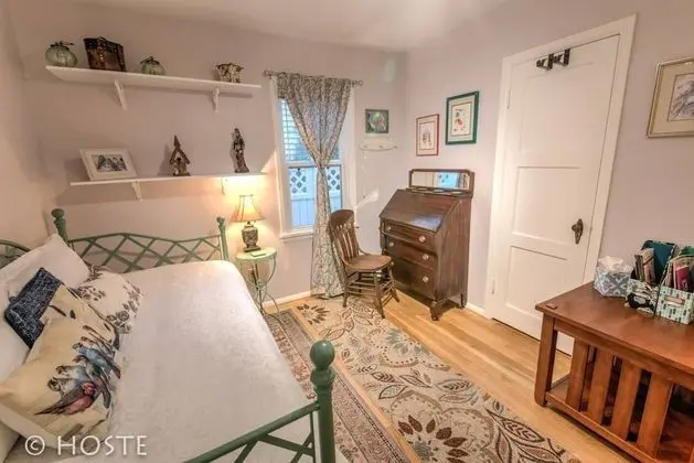 Ev (2 Bedrooms)
