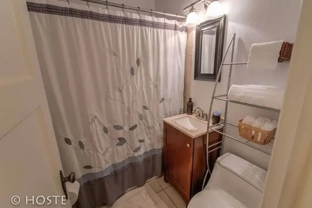 Ev (2 Bedrooms)
