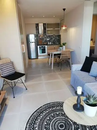 Apart Daire, 2 Yatak Odası, Balkon