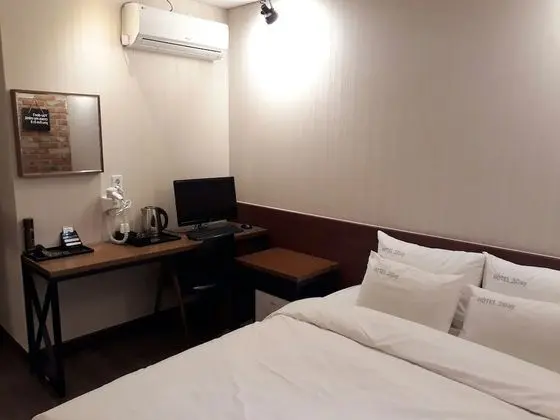 Deluxe Oda (Semi Deluxe A)