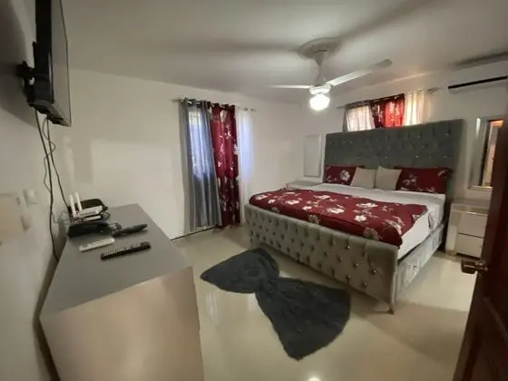 Daire, 3 Yatak Odası, Engellilere Uygun, Sigara İçilebilir