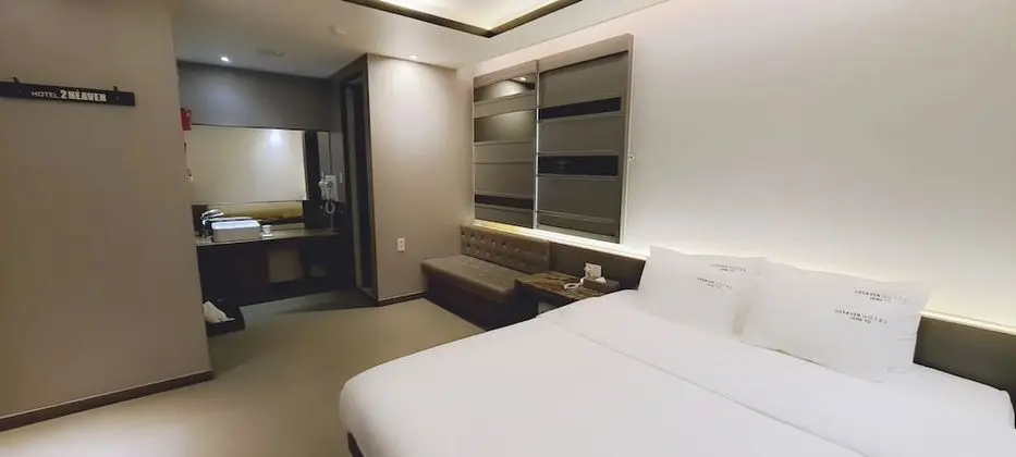 Deluxe Tek Büyük Yataklı Oda, Sigara İçilebilir