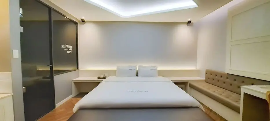 Standard Tek Büyük Yataklı Oda, 1 En Büyük (King) Boy Yatak, Sigara İçilebilir (Semi-Standard)