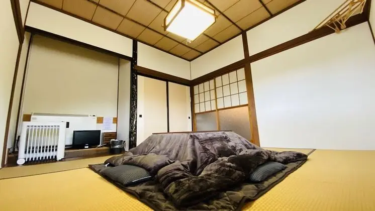 Deluxe Oda (Japanese Style Room for 3 People)