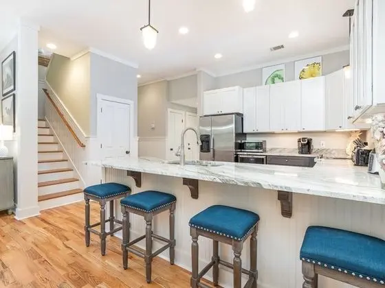 Ev, Birden Çok Yatak, Mutfak, Bahçe Manzaralı