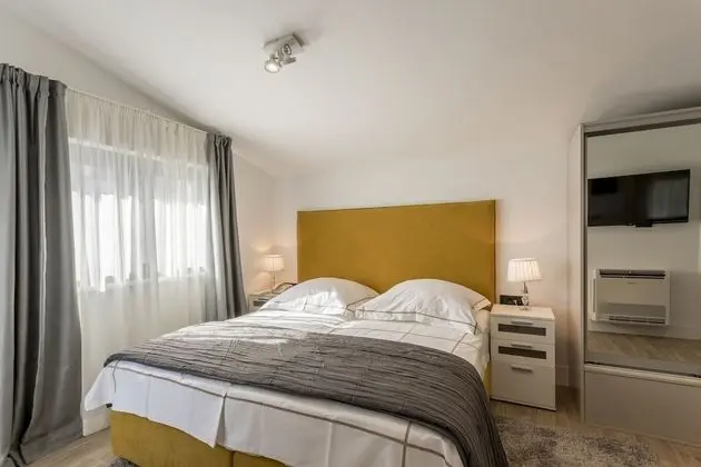 Apart Daire, Havuz Kullanımı