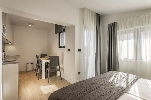 Apart Daire, Havuz Kullanımı