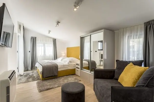 Apart Daire, Havuz Kullanımı