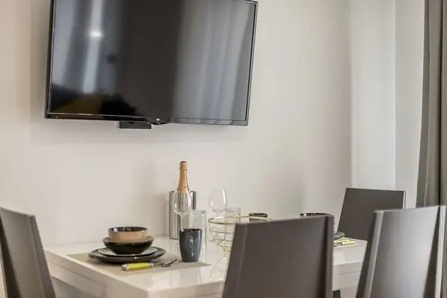 Apart Daire, Havuz Kullanımı