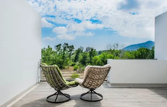 3-Bedroom Apartment