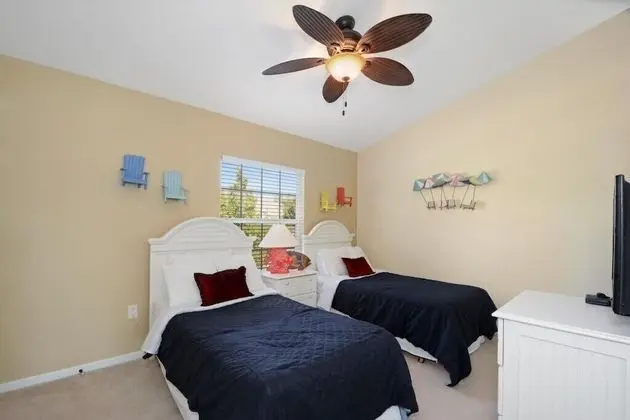 Ev (3 bed 3 bath villa w/ private pool - )