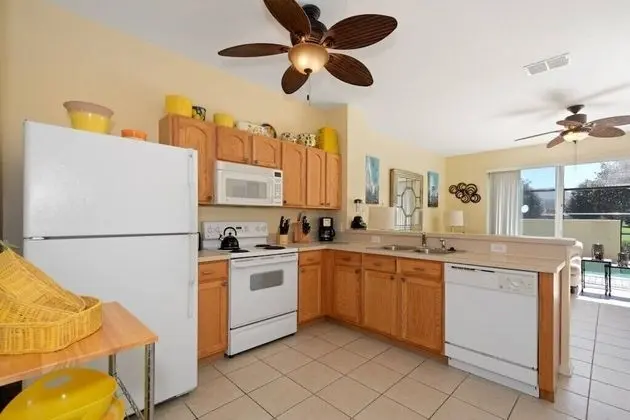 Ev (3 bed 3 bath villa w/ private pool - )