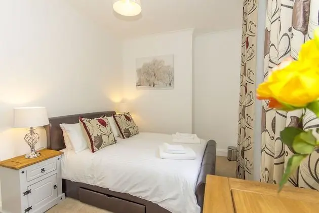 Apart Daire, Özel Banyo, Bahçe Manzaralı (Raleigh )