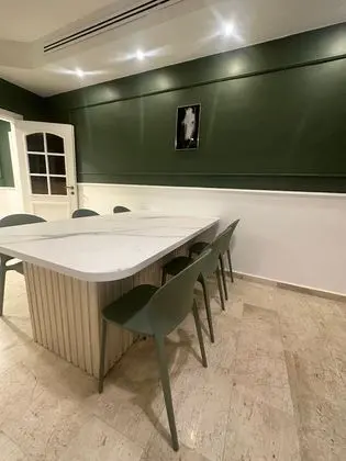 Apart Daire, 3 Yatak Odası, Sigara İçilebilir, Buzdolabı