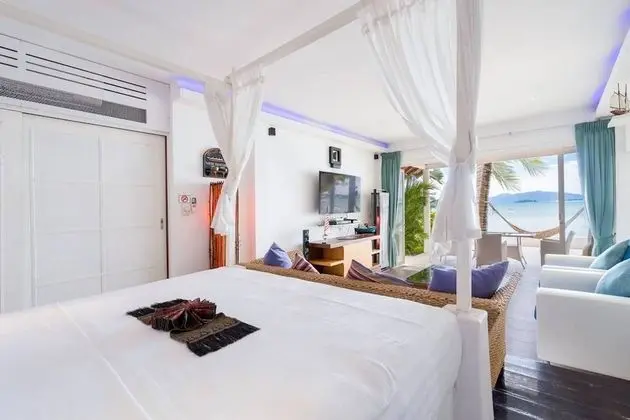 Villa, 3 Yatak Odası, Denize Sıfır