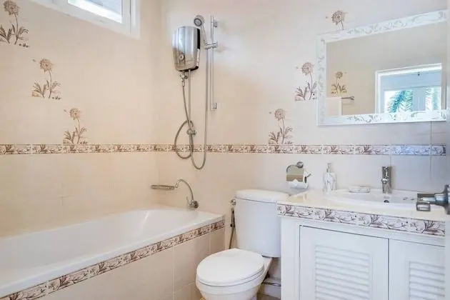 Villa, 3 Yatak Odası, Denize Sıfır