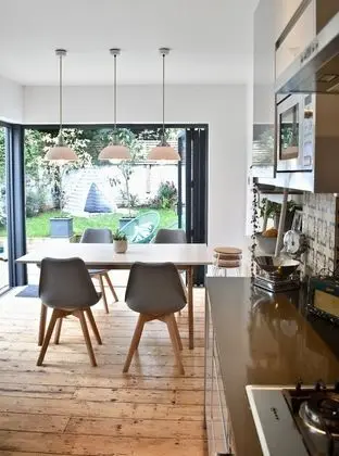 Ev (3 Bedrooms)
