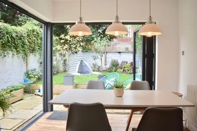 Ev (3 Bedrooms)