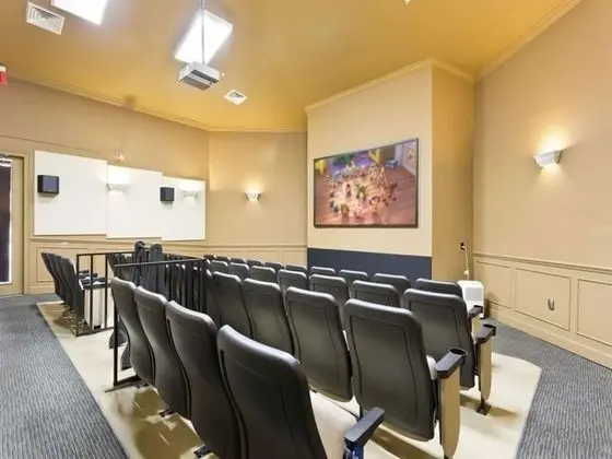 Ev (3 Bedroom Condo)