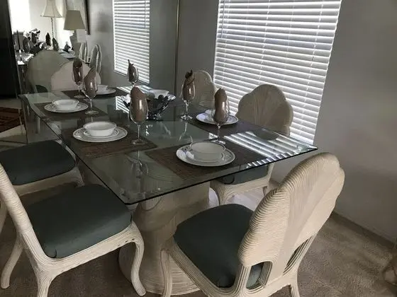 Ev (3 Bedroom Home with Private Screened )