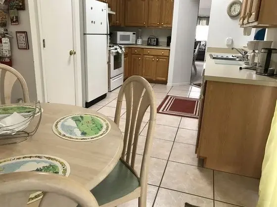 Ev (3 Bedroom Home with Private Screened )