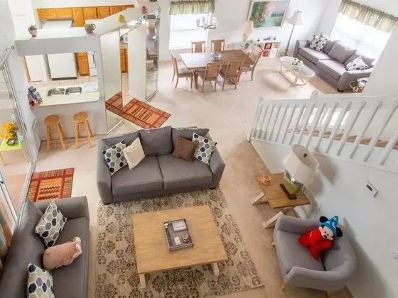 Ev (3 Bedroom Home with Private Screened )