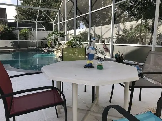 Ev (3 Bedroom Home with Private Screened )