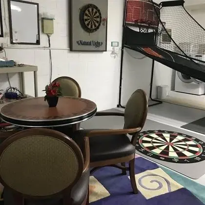 Ev (3 Bedroom Home with Private Screened )